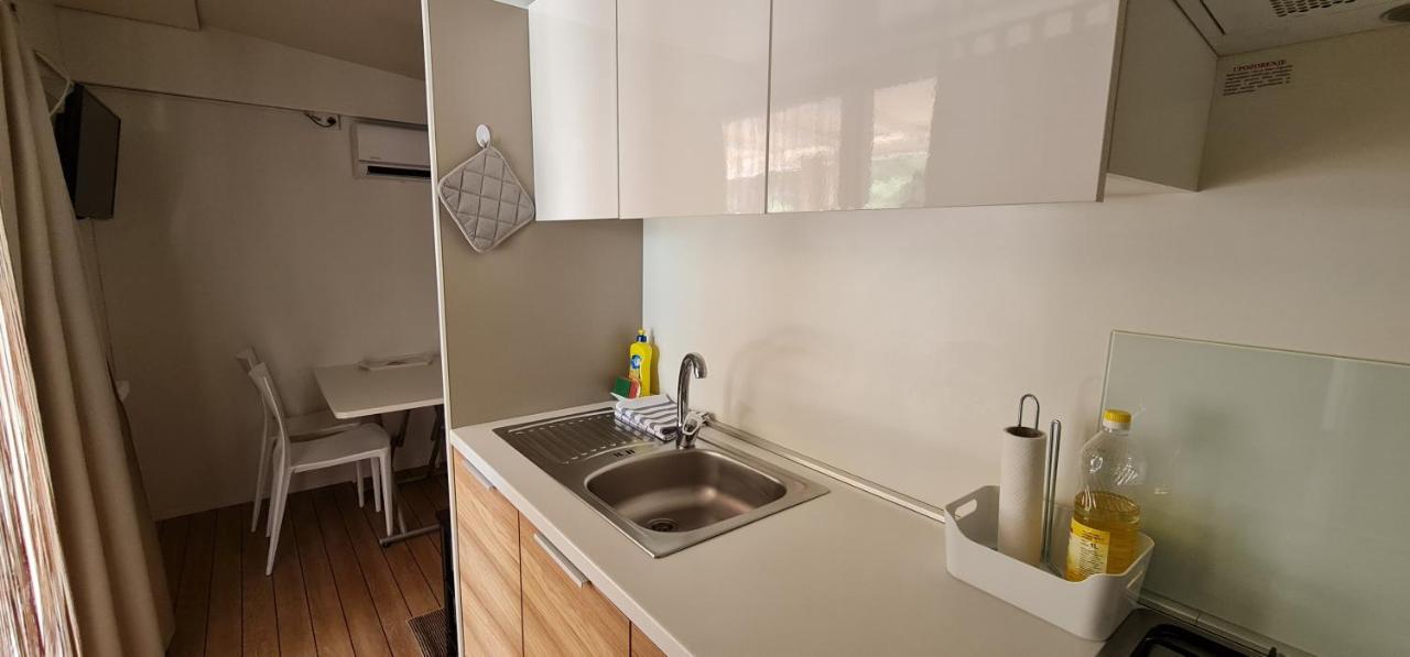 Mobile Home Andreana Jezera Dış mekan fotoğraf